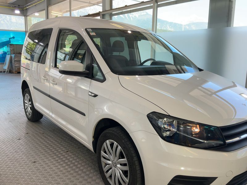 Volkswagen Caddy 2.0 TDI Trendline 4Motion BlueMotion Tech 2016 – снимка 12