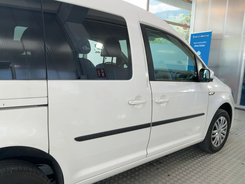 Volkswagen Caddy 2.0 TDI Trendline 4Motion BlueMotion Tech 2016 – снимка 10
