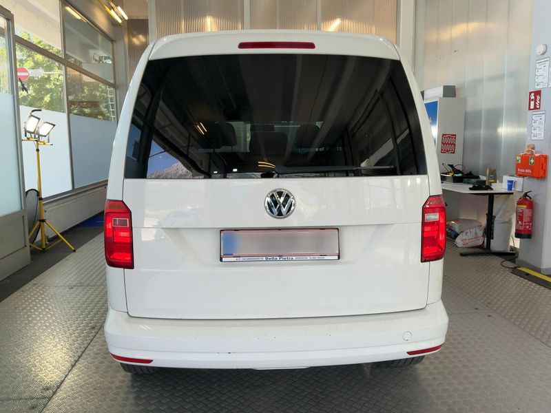 Volkswagen Caddy 2.0 TDI Trendline 4Motion BlueMotion Tech 2016 – снимка 7