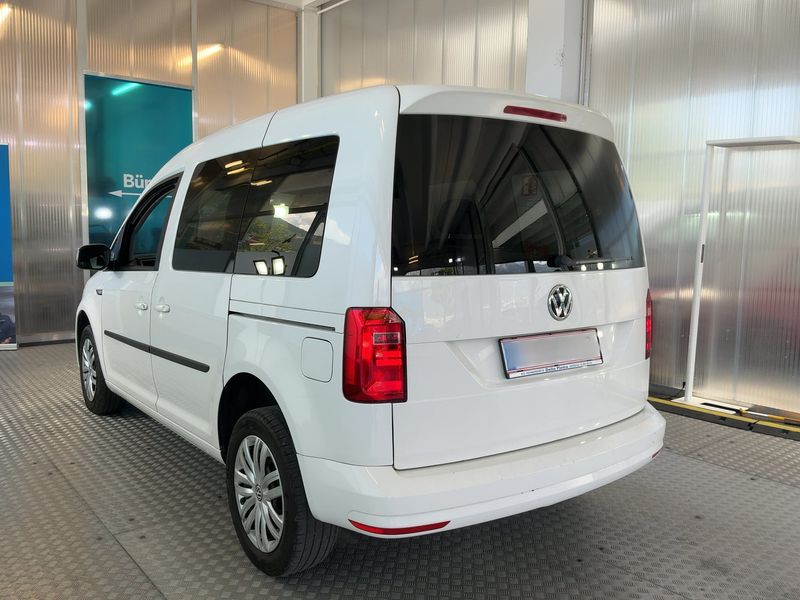 Volkswagen Caddy 2.0 TDI Trendline 4Motion BlueMotion Tech 2016 – снимка 6