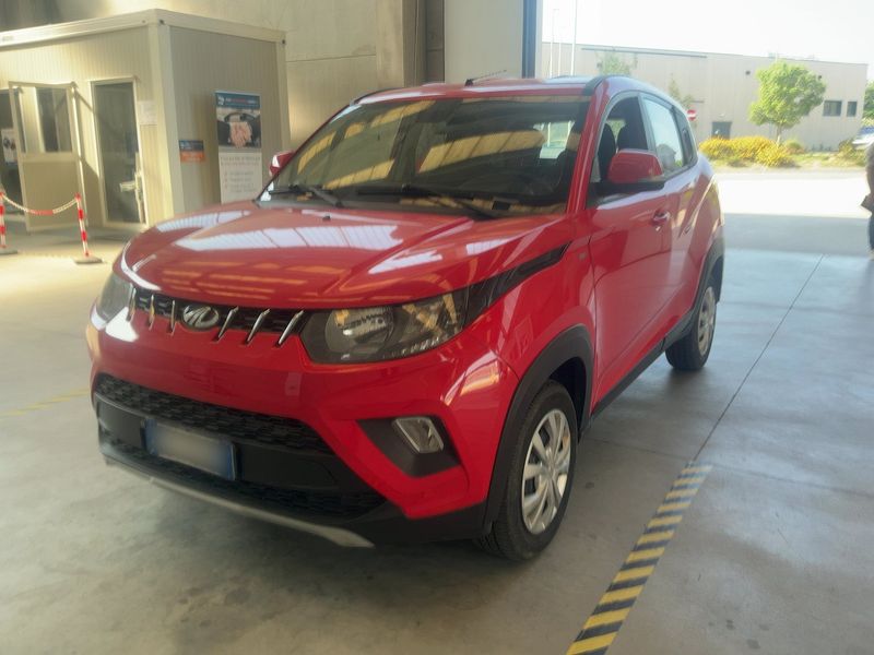 2025 Mahindra KUV 100
