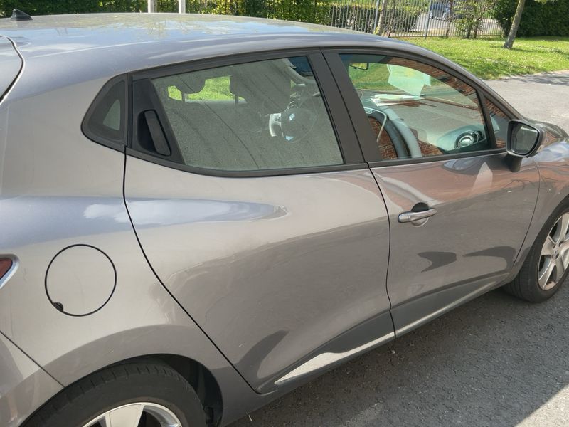Renault Clio 0.9 Duel — zdjęcie 7