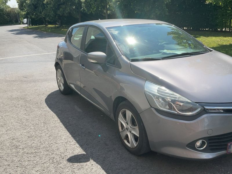 Renault Clio 0.9 Duel — zdjęcie 8