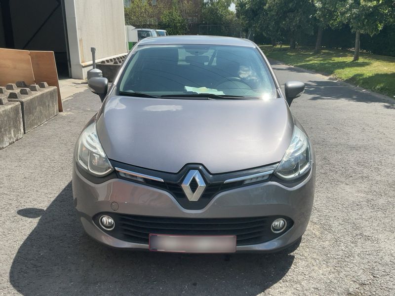 Renault Clio 0.9 Duel — zdjęcie 9