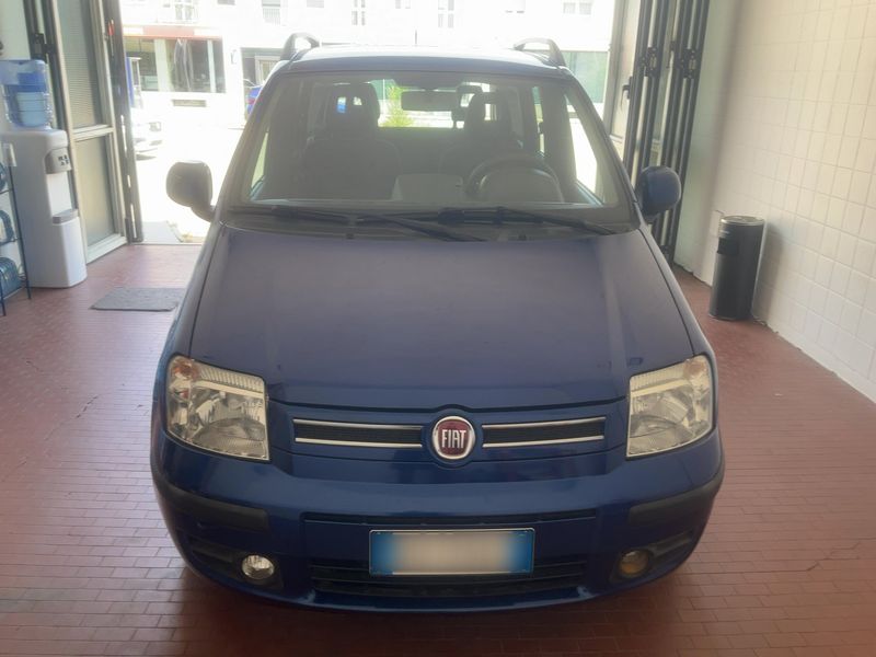 Fiat Panda 1.2 Emotion — zdjęcie 9