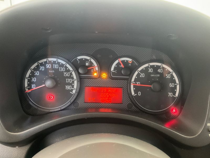 Fiat Panda 1.2 Emotion — zdjęcie 13