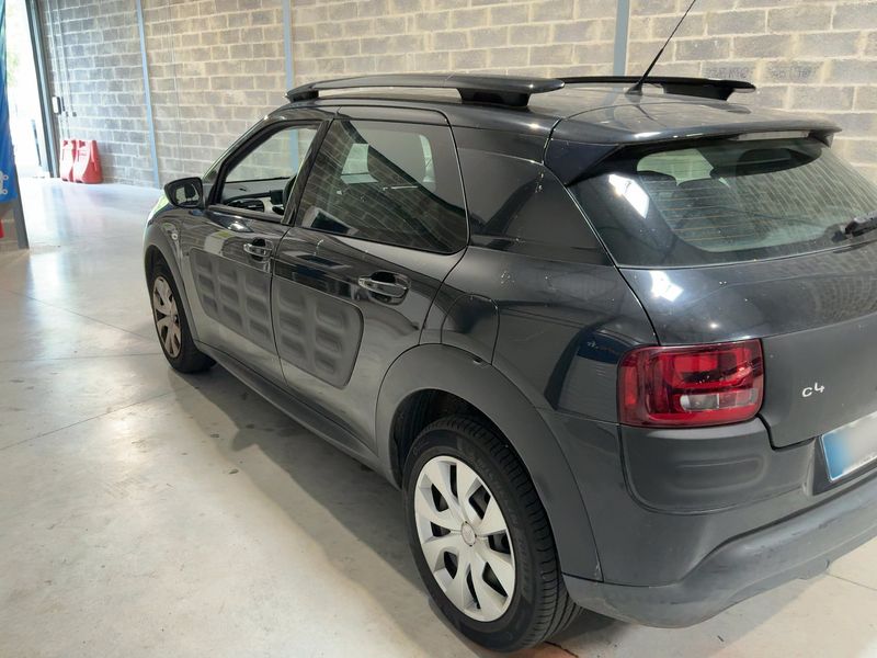 Citroen C4 Cactus 1.2 VTi Feel — zdjęcie 3