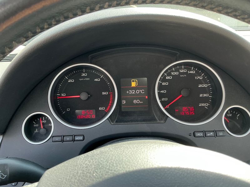 Seat Exeo 2.0 TDI Style — zdjęcie 13