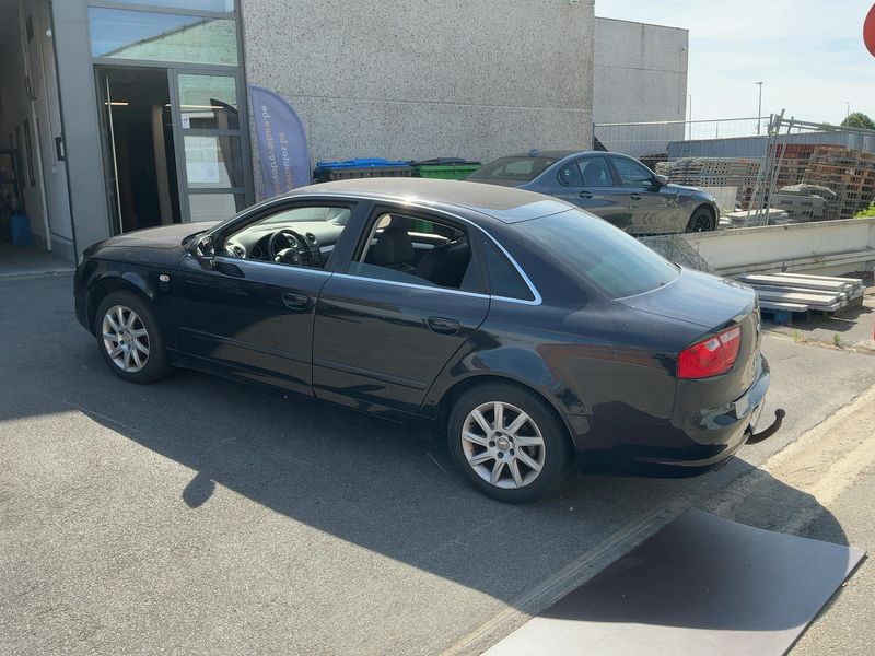 Seat Exeo 2.0 TDI Style — zdjęcie 3