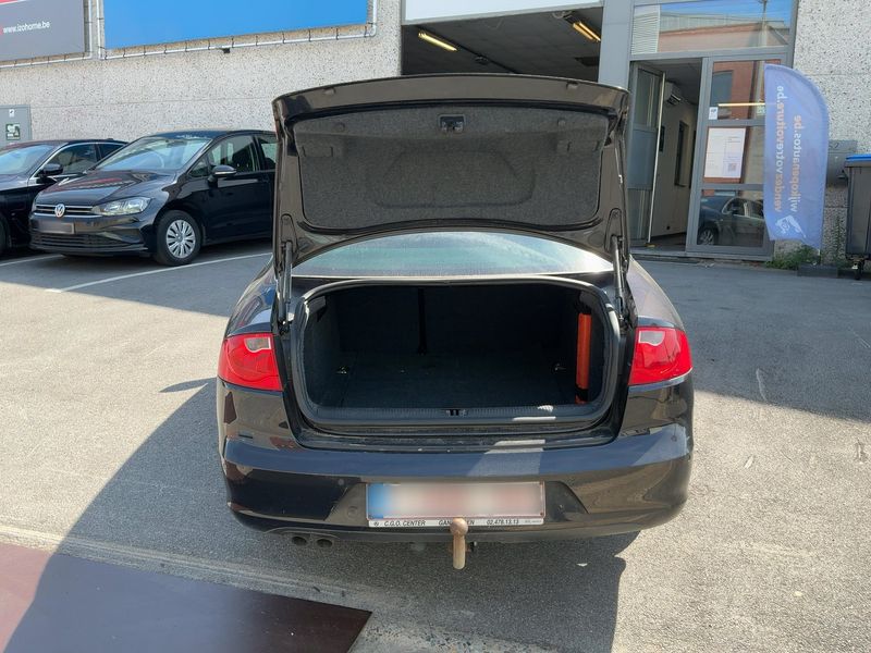 Seat Exeo 2.0 TDI Style — zdjęcie 10