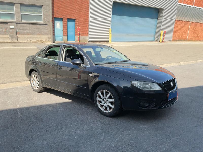 Seat Exeo 2.0 TDI Style — zdjęcie 8