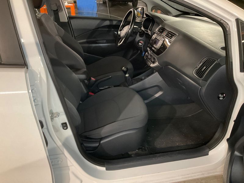 Kia Rio 1.2 Active — zdjęcie 3