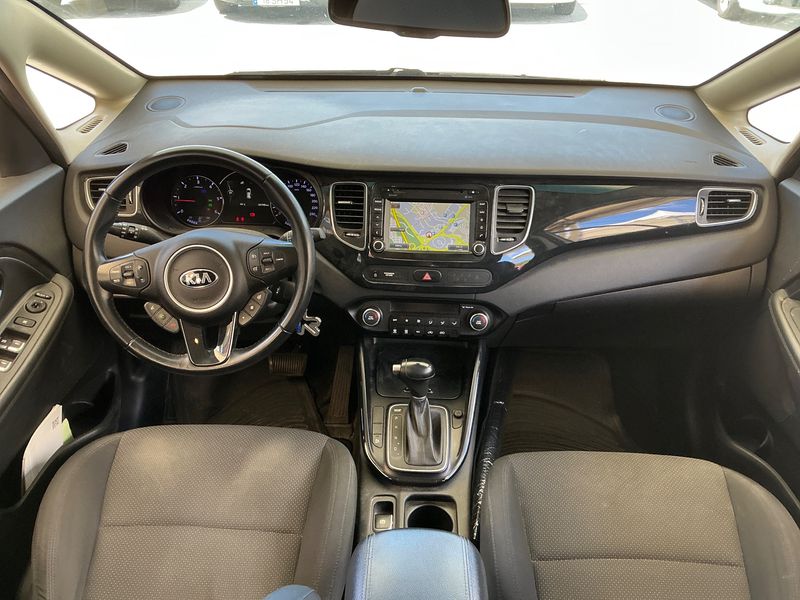 Kia Carens 1.7 CRDi Premium — zdjęcie 12