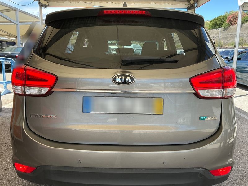 Kia Carens 1.7 CRDi Premium — zdjęcie 5