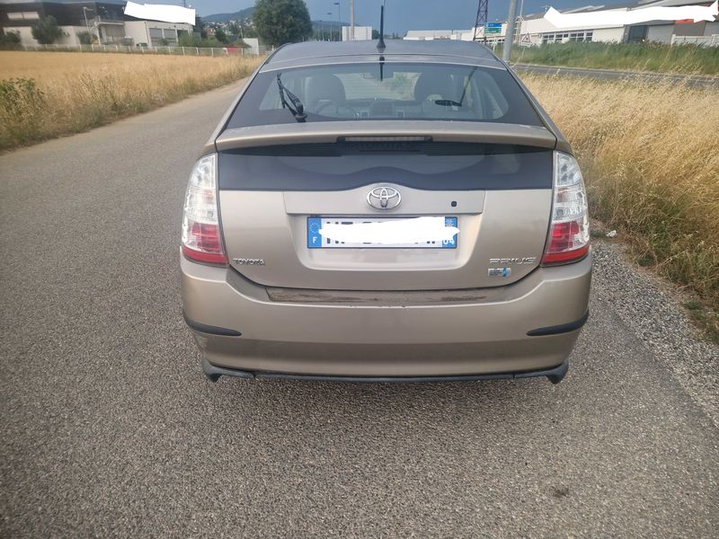 Toyota Prius 1.5 Sol — zdjęcie 4