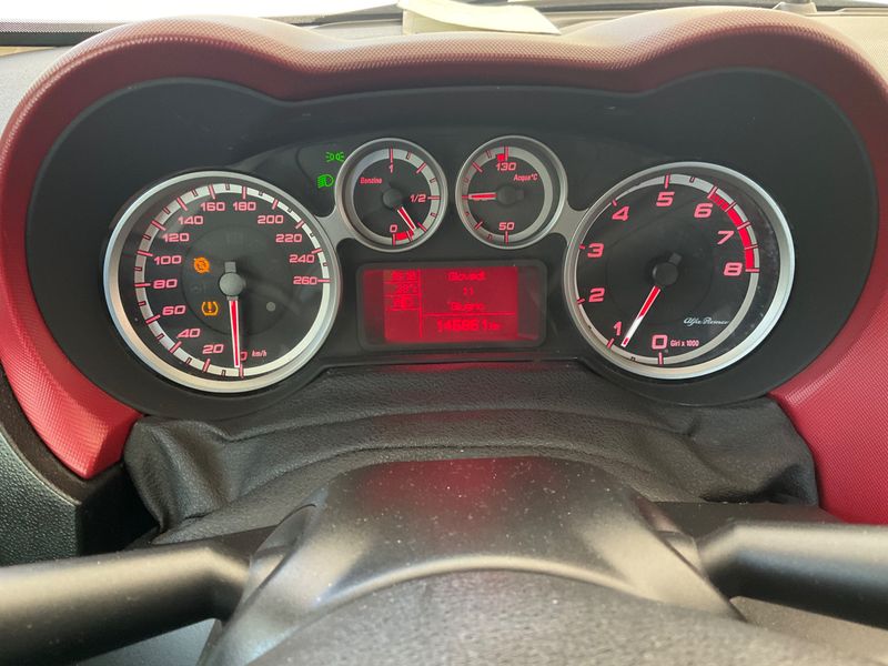 Alfa Romeo MiTo 1.4 Distinctive — zdjęcie 13