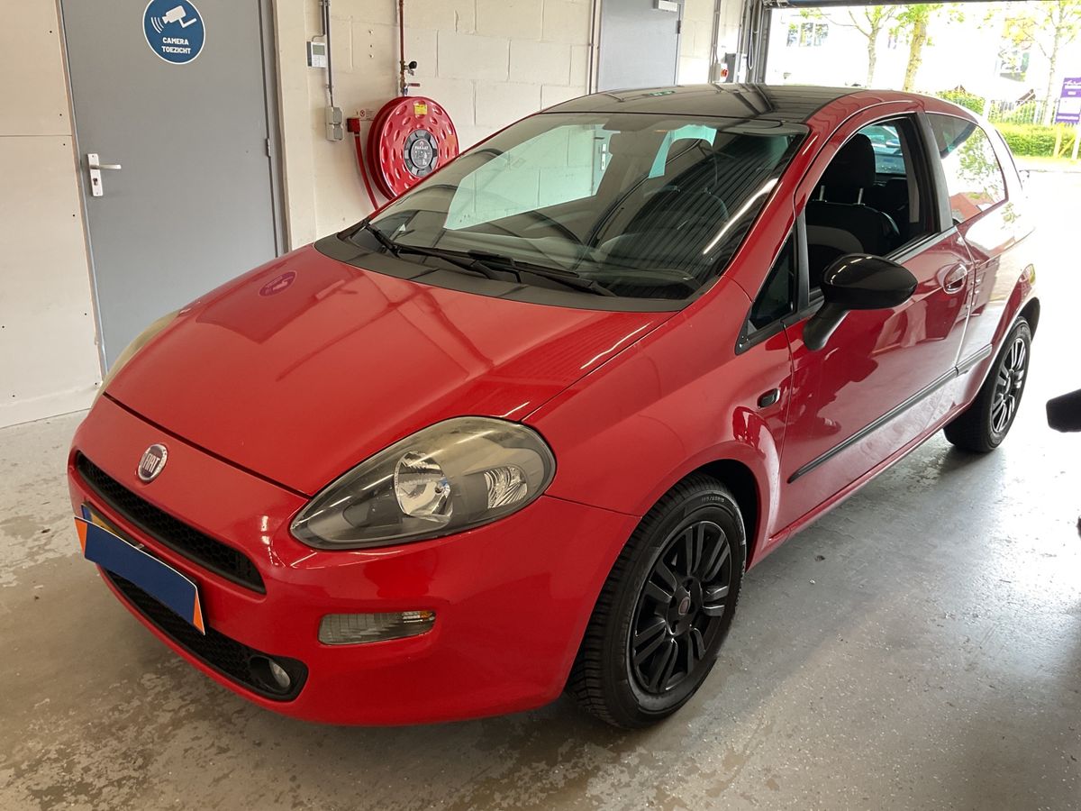 Fiat Punto 2012 — photo 1