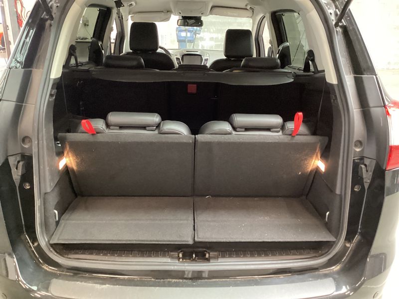 Ford Grand C-Max 1.0 EcoBoost Titanium — zdjęcie 10