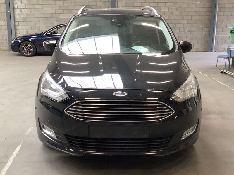 Ford Grand C-Max 1.0 EcoBoost Titanium — zdjęcie 9