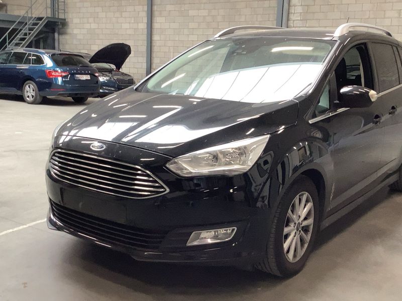 Ford Grand C-Max 1.0 EcoBoost Titanium — zdjęcie 2