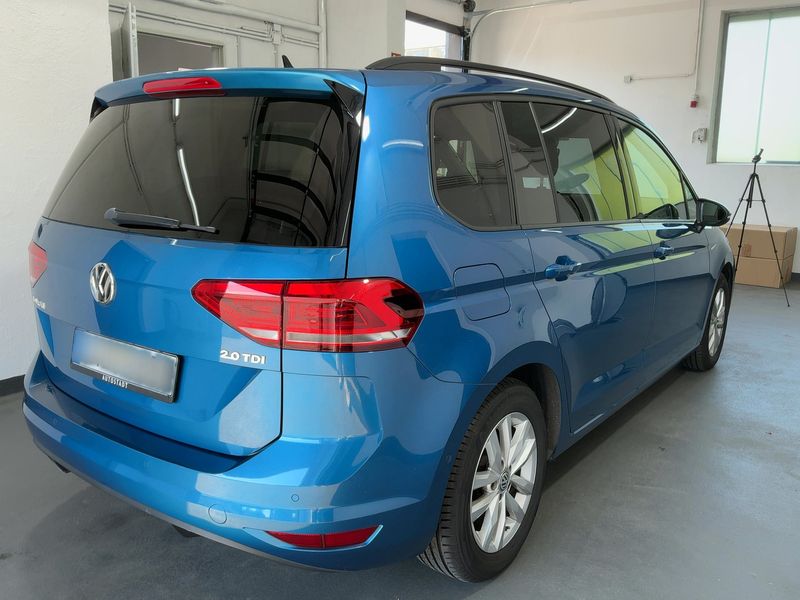 Volkswagen Touran 2.0 TDI Comfortline BlueMotion Tech 2016 – снимка 8