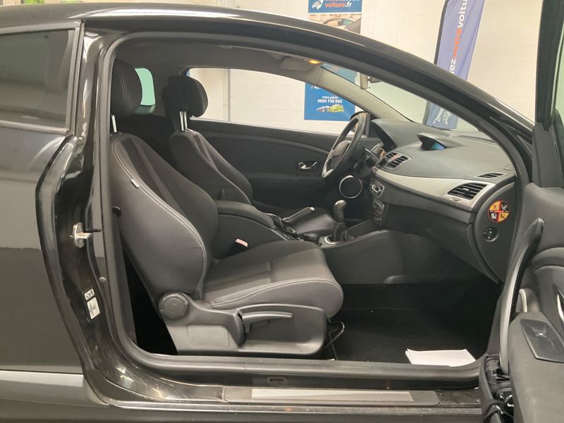 Renault Megane 1.5 dCi Dynamique — zdjęcie 3