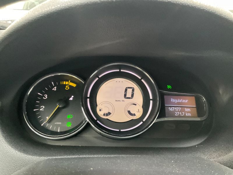 Renault Megane 1.5 dCi Dynamique — zdjęcie 4