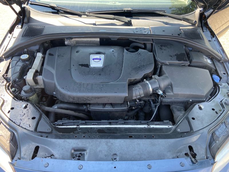 Volvo XC70 2.0 D4 Momentum 2WD — zdjęcie 8