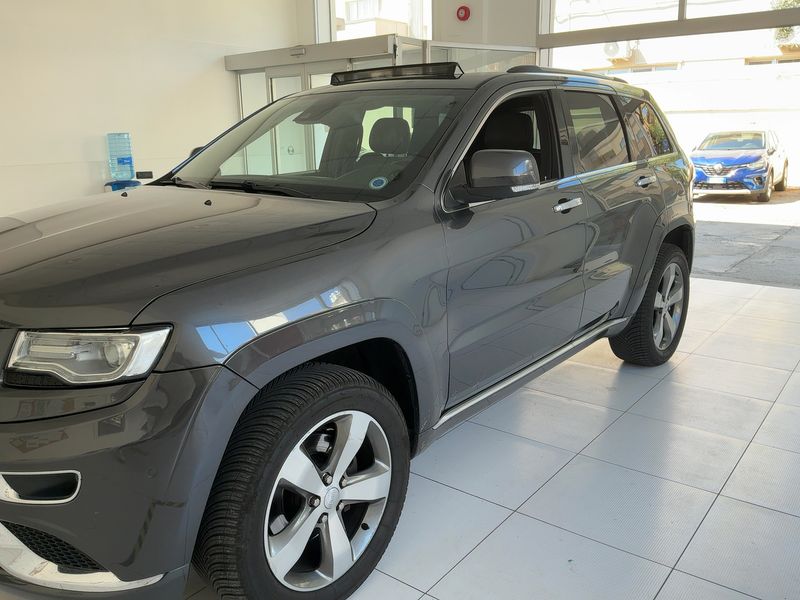 Jeep Grand Cherokee 3.0 CRD Summit — zdjęcie 2