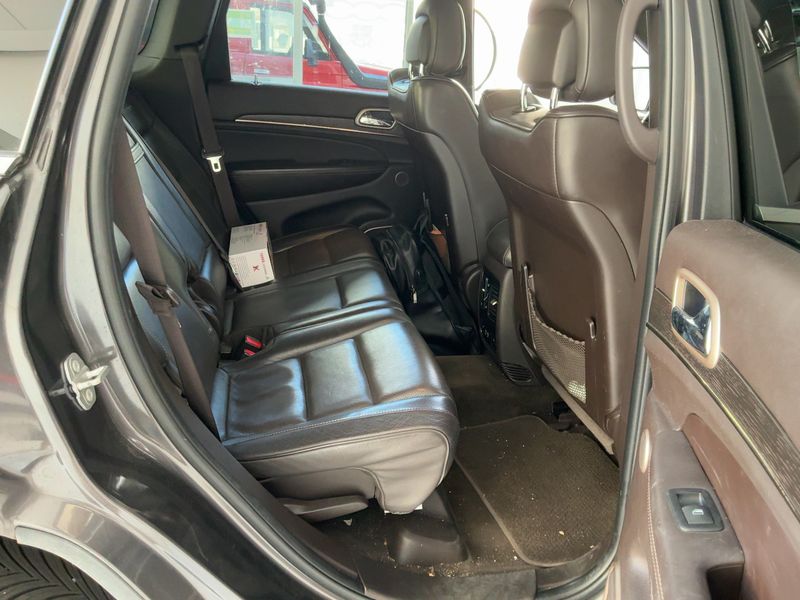Jeep Grand Cherokee 3.0 CRD Summit — zdjęcie 14