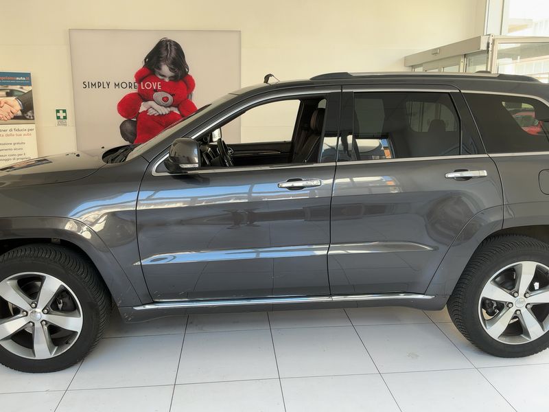 Jeep Grand Cherokee 3.0 CRD Summit — zdjęcie 4