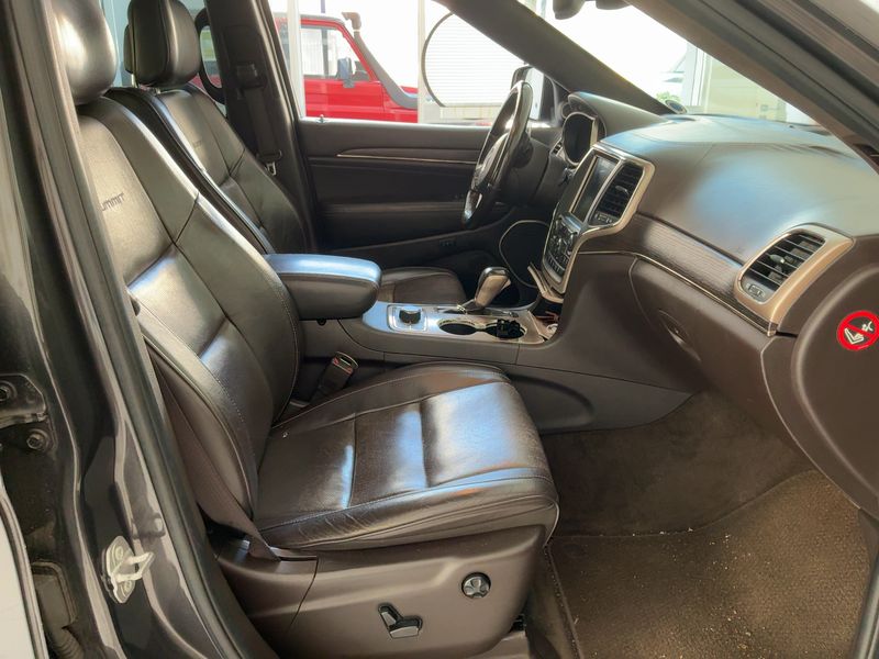 Jeep Grand Cherokee 3.0 CRD Summit — zdjęcie 11