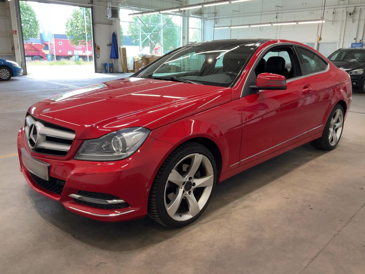 Mercedes-Benz C-Klasse 2013 — photo 1