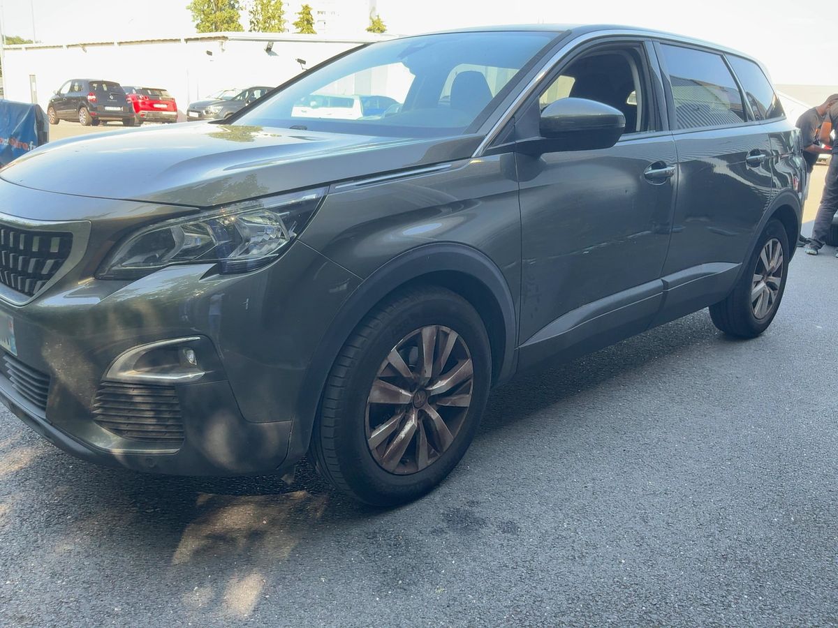Peugeot 5008 d'occasion