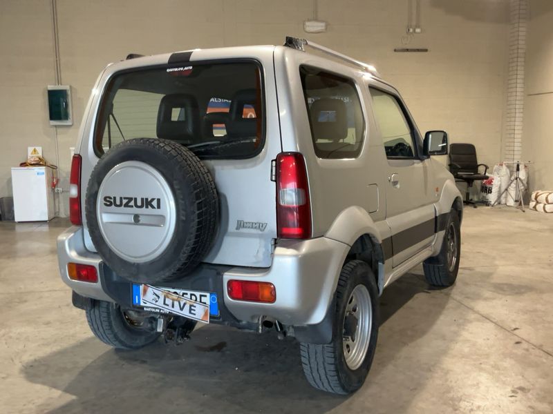 Suzuki Jimny 1.5 DDiS Club — zdjęcie 6