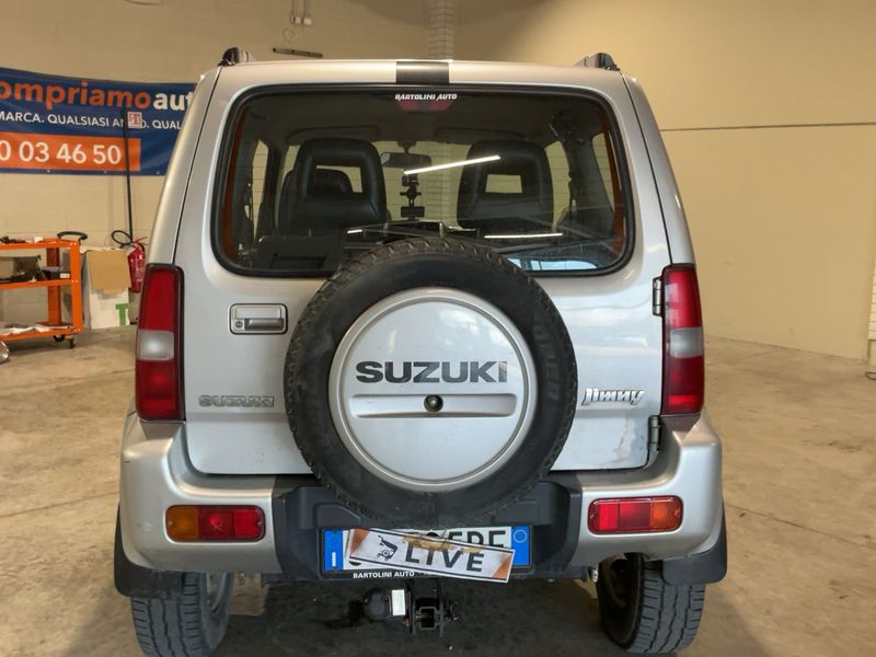 Suzuki Jimny 1.5 DDiS Club — zdjęcie 5