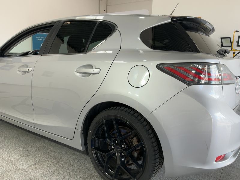 Lexus CT-Serie CT 200h Dynamic — zdjęcie 3
