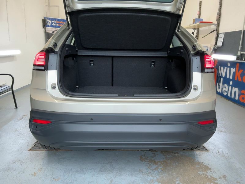 Volkswagen Taigo 1.0 TSI Move — zdjęcie 10