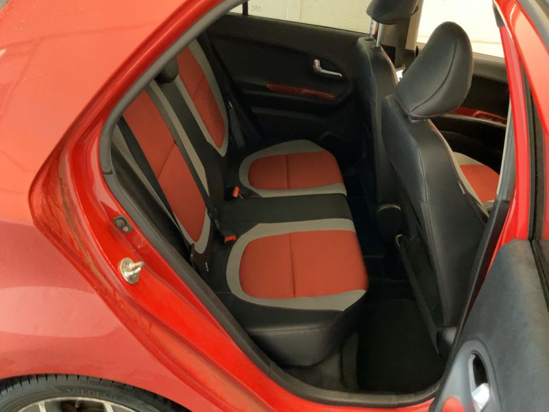 Kia Picanto 1.2 Dream Team — zdjęcie 14