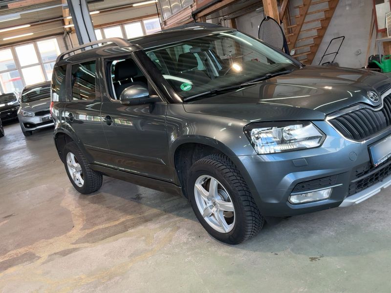 Skoda Yeti 1.4 TSI Ambition — zdjęcie 8