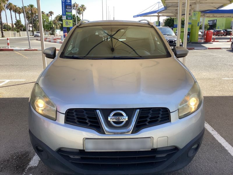 Nissan Qashqai+2 1.5 dCi Tekna — zdjęcie 9
