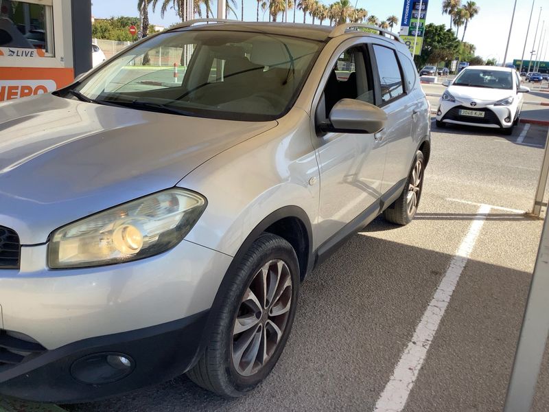 Nissan Qashqai+2 1.5 dCi Tekna — zdjęcie 2