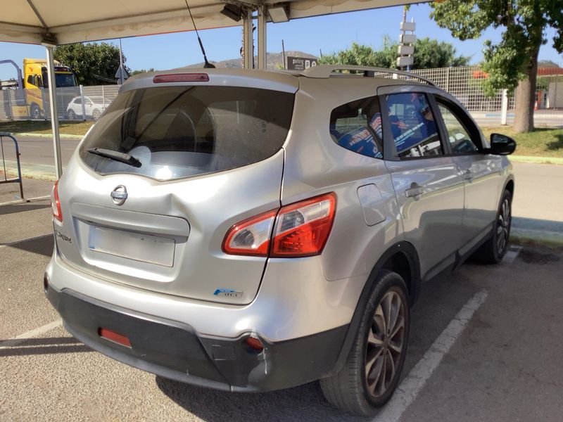 Nissan Qashqai+2 1.5 dCi Tekna — zdjęcie 6
