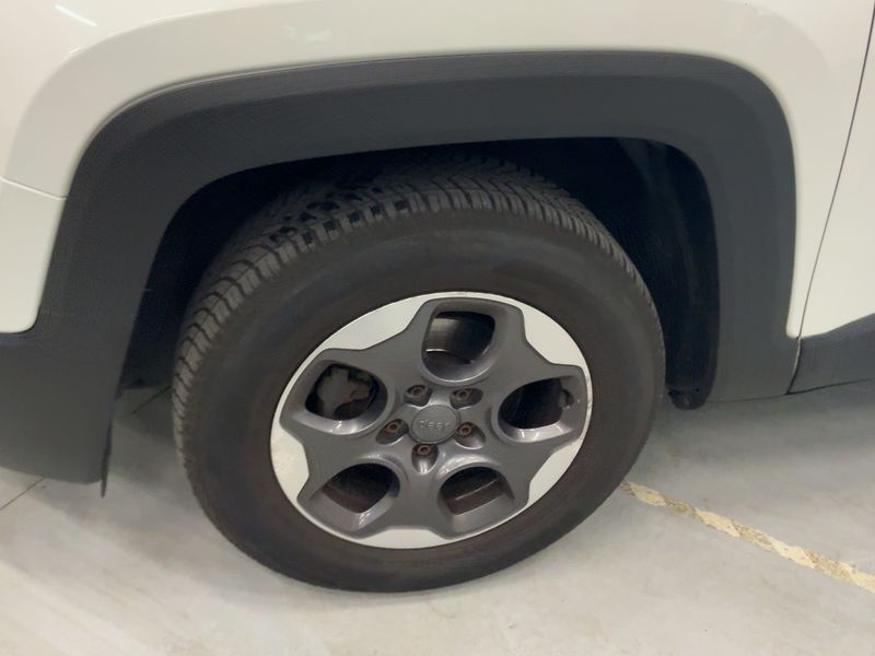 Jeep Renegade 1.6 M-Jet Longitude FWD 2015 – снимка 3