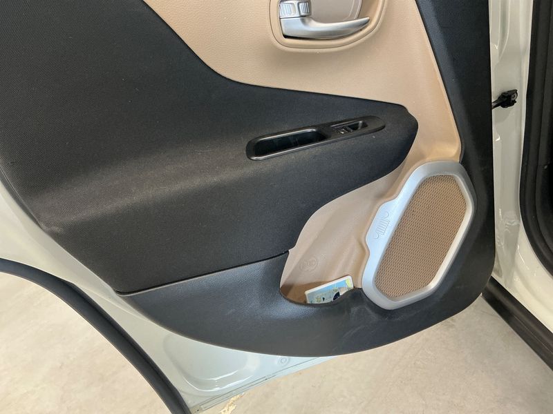 Jeep Renegade 1.6 M-Jet Longitude FWD 2015 – снимка 29