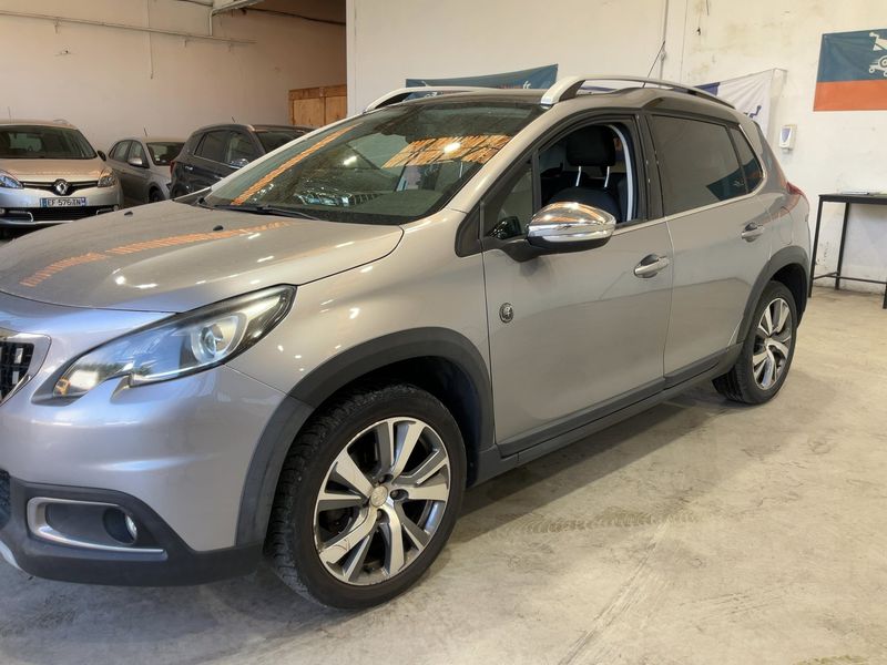 Peugeot 2008 1.2 PureTech Crossway — zdjęcie 2
