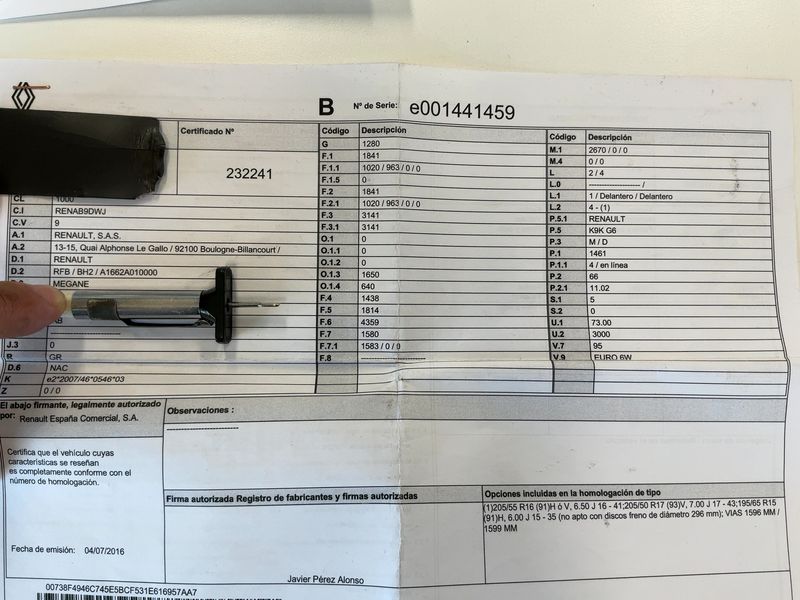Renault Megane 1.5 dCi Energy Business — zdjęcie 16