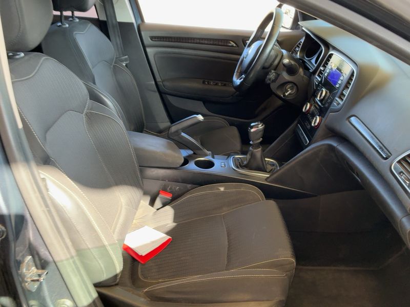 Renault Megane 1.5 dCi Energy Business — zdjęcie 11