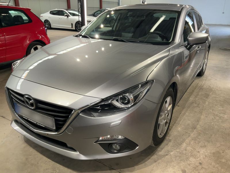 Mazda 3 2.0 Center-Line