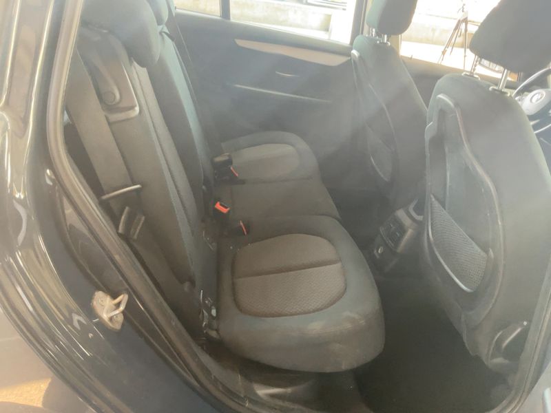 BMW 2er 216i Gran Tourer — zdjęcie 14